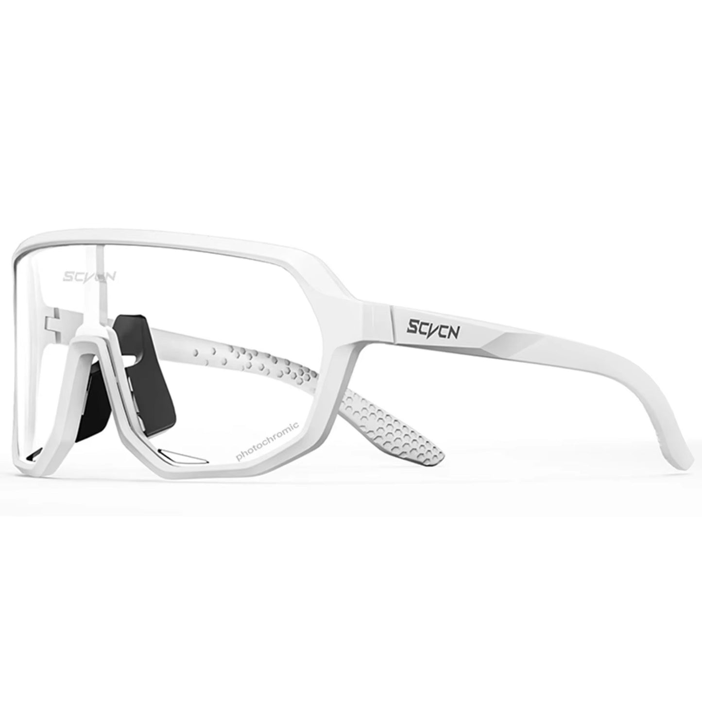 Weiße Photochroma Fahrradbrille, freigestellt, modern und langlebig.