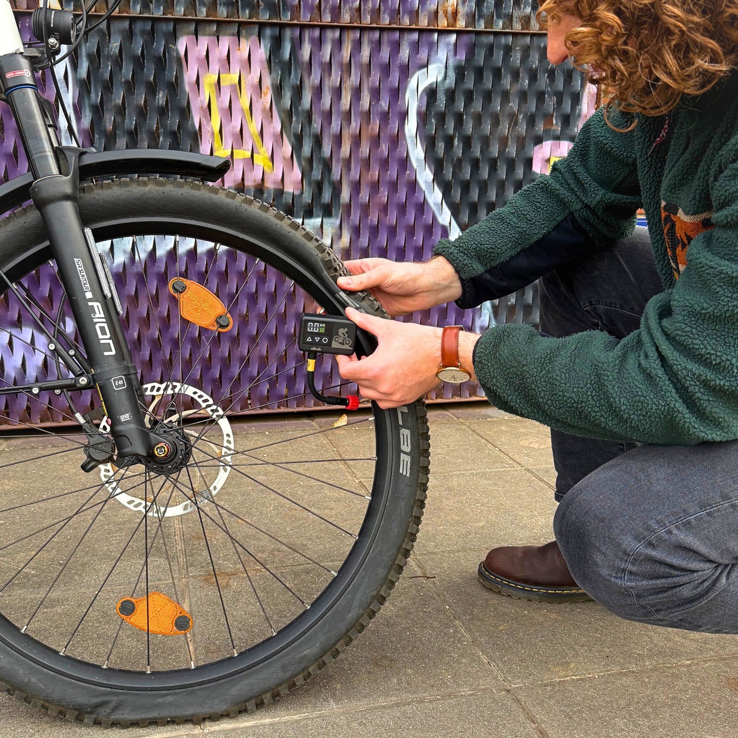 offtrails e-Pump - Elektrische Mini-Fahrradpumpe